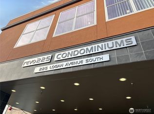 225 Logan Ave S APT 111, Renton, WA 98057