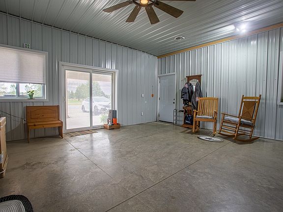 3rd image of 765 Township Road 581