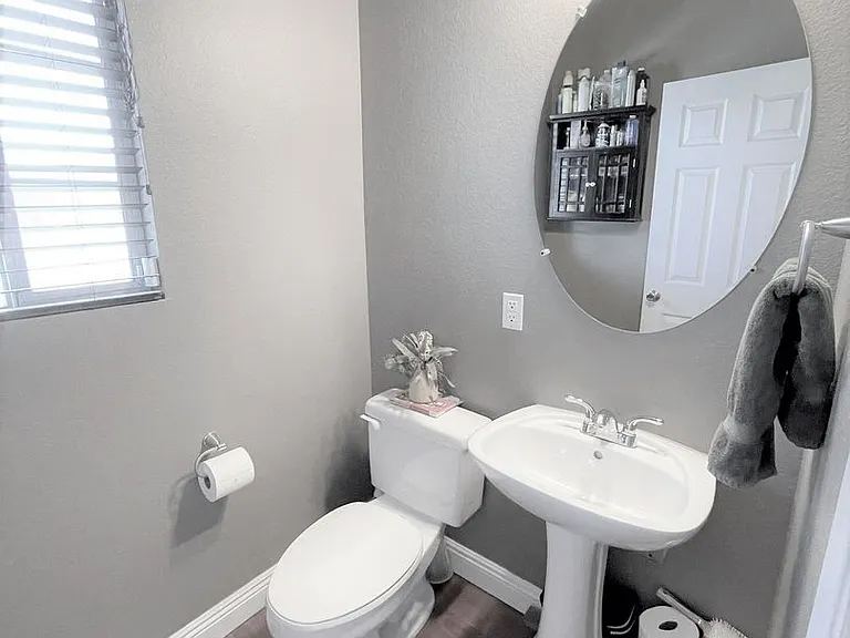 39800 Monarch Dr — Photo 6