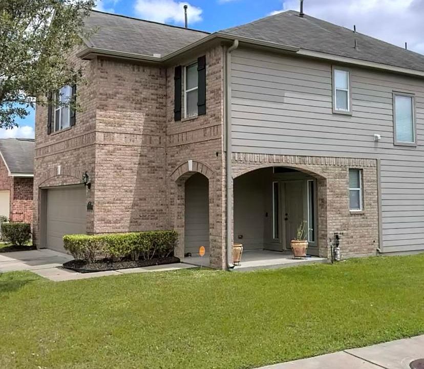 2nd image of 10867 Shepherd Falls Ln