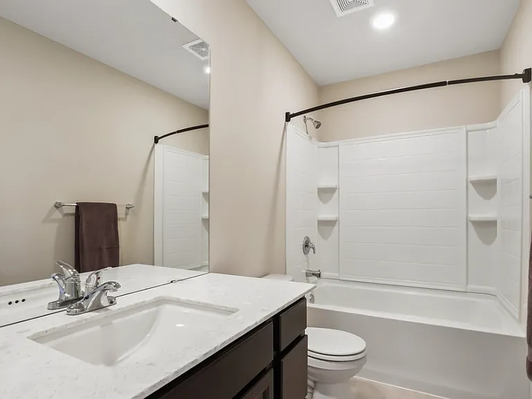 6016 Addison Rd SW — Photo 12