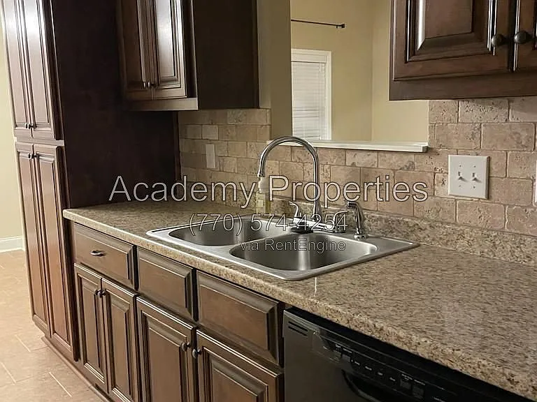 304 S Charity Ln — Photo 19