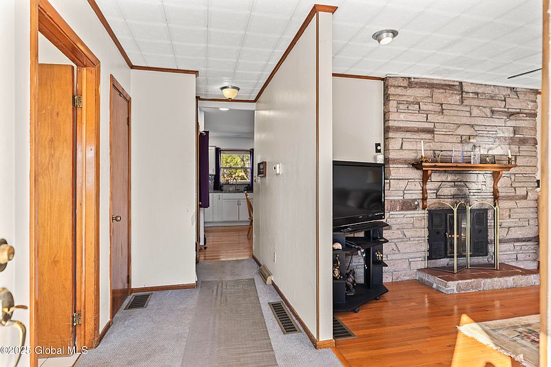 3rd image of 311 Belgrade Street
