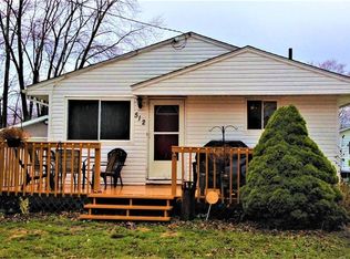 512 S Van Buren Ave, Barberton, OH