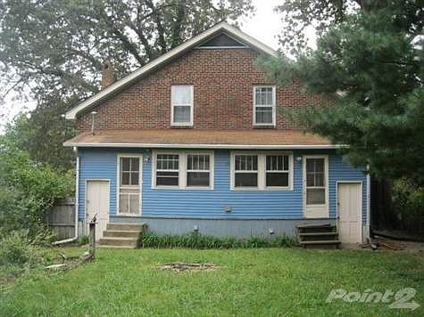 4th image of 181-183 Sherman Ave