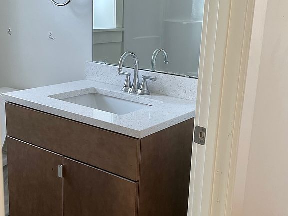2nd image of 4102 McRee Ave APT 2W