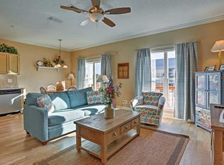 1993 Devmor Ct #6B, Fort Walton Beach, FL 32548