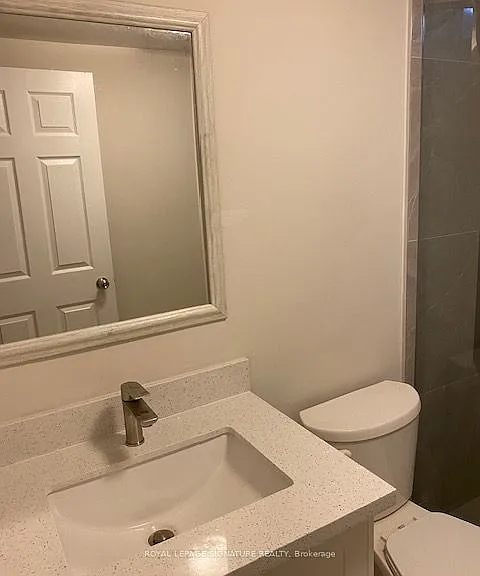 41 Ravengloss Dr #LOWER — Photo 8