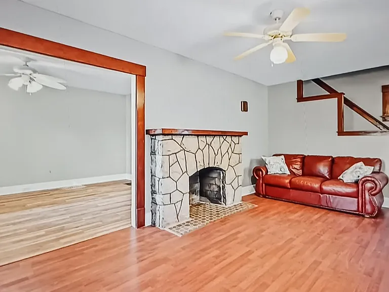 1039 N Keel Ridge Rd — Photo 3