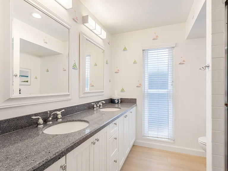 49 Antigua Ct — Photo 14