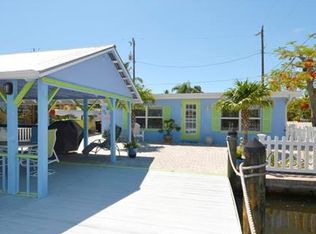 2605 1st St, Matlacha, FL 33993