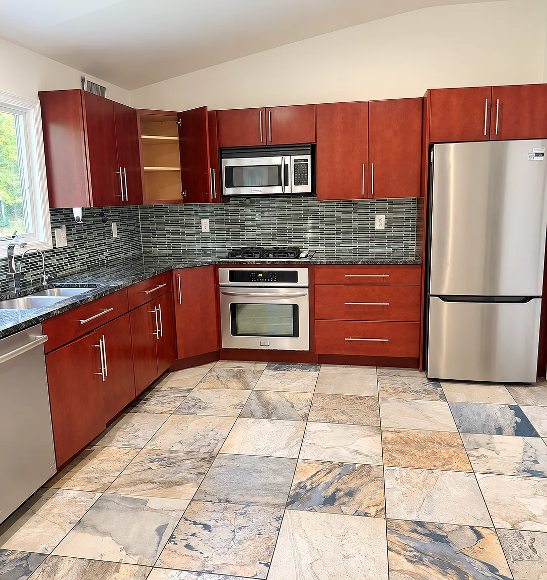 3 bed, 2.5 bath, 1438 sqft, $3,900 — Photo 4