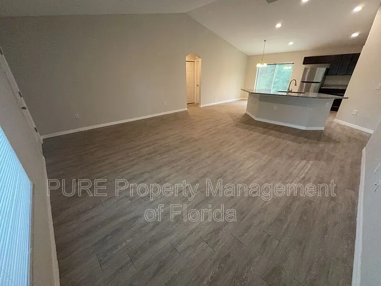 15057 SW 21st Ter — Photo 9