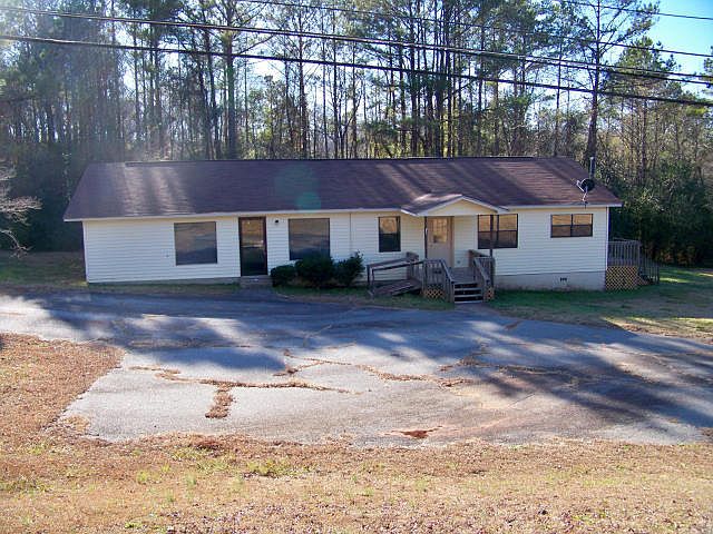 1st image of 1540 E. South St.
