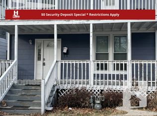 814 E 33rd St, Kansas City, MO 64109