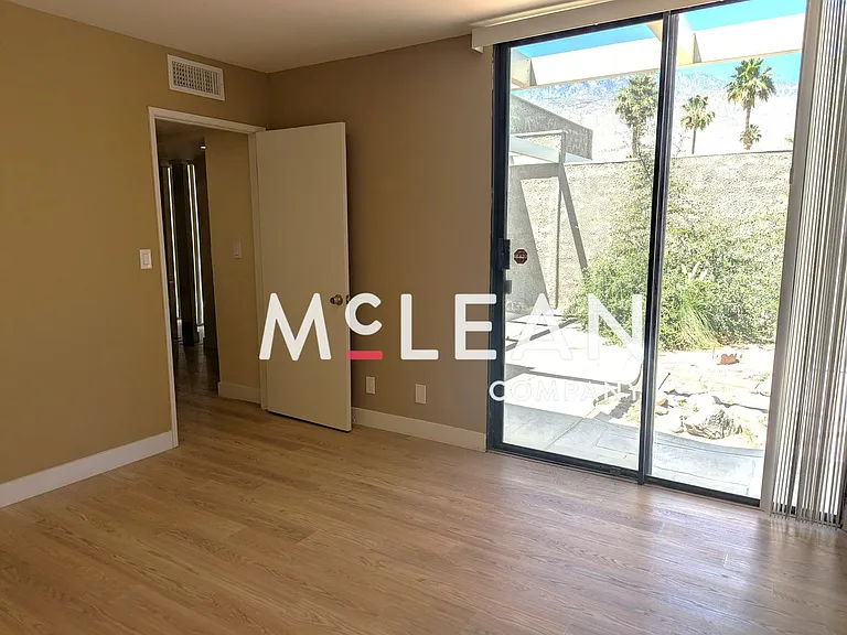 837 Calle De Pinos — Photo 8