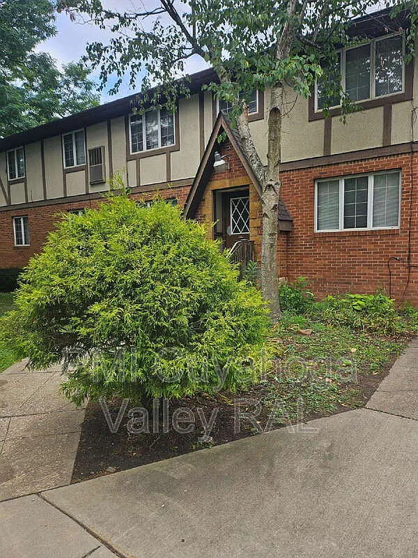 English Market Apartments — Photo 2