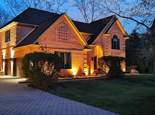 4514 Forest Dr, Glenview, IL 60025