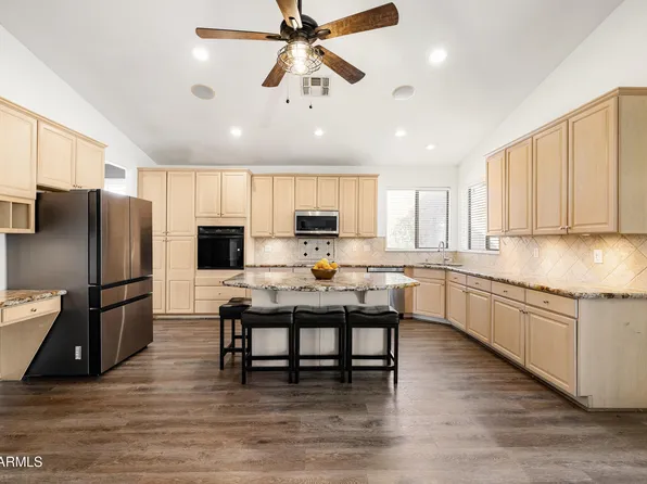 7042 W MORNING DOVE Drive, Glendale, AZ 85308