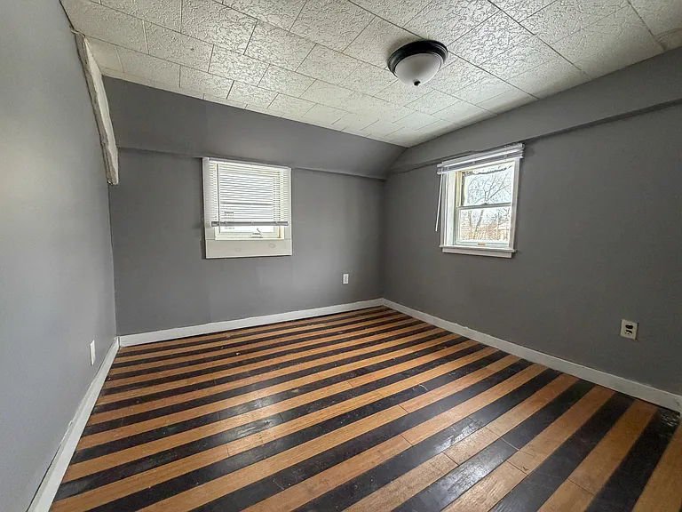 199 Main St #5 — Photo 10