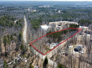 12 Penny Ln, Gardiner, ME 04345