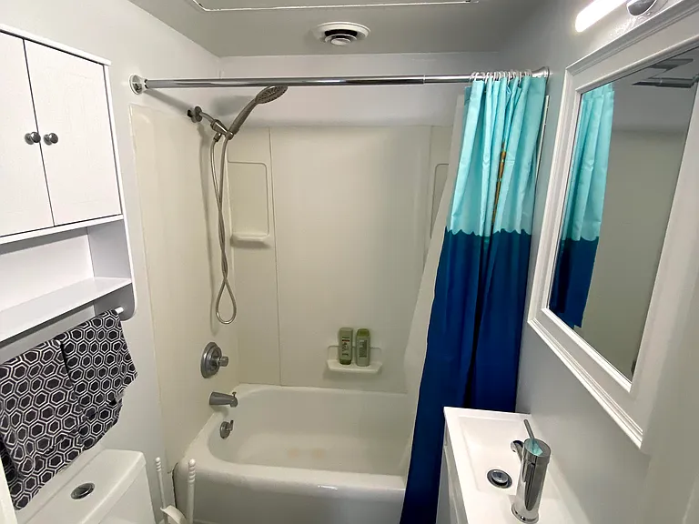 2111 E Dayton St #1 — Photo 10