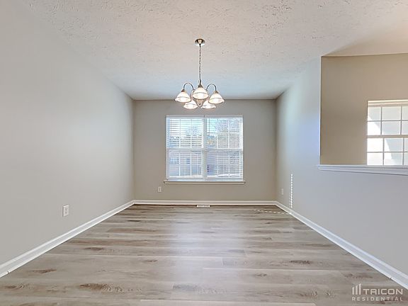 5th image of 164 Cane Ave SE