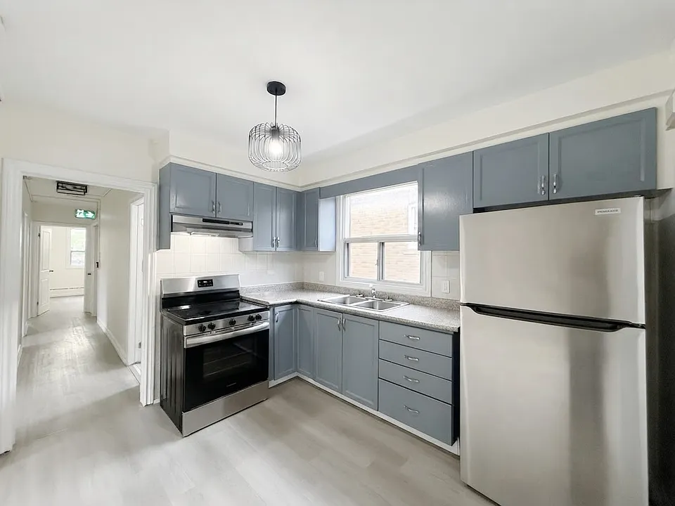 46 Montcalm Ave #MAIN