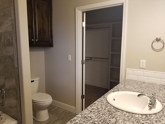 5th image of 65 Nicci Ln