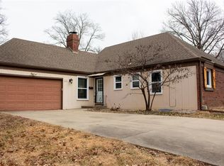 1102 W 86th St, Kansas City, MO 64114