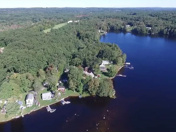 20 Willis Dr #2, Charlton, MA 01507