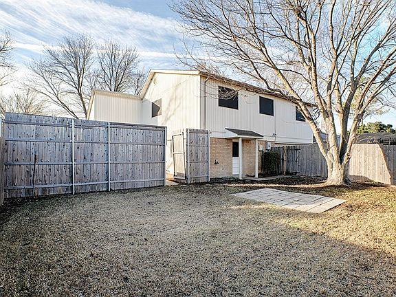 3rd image of 4533 Cleveland Dr