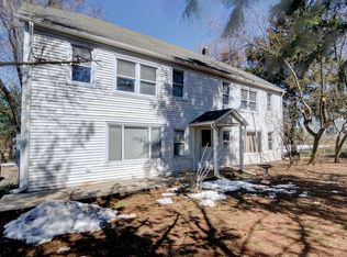 37 Plafsky Dr, Edison, NJ 08817
