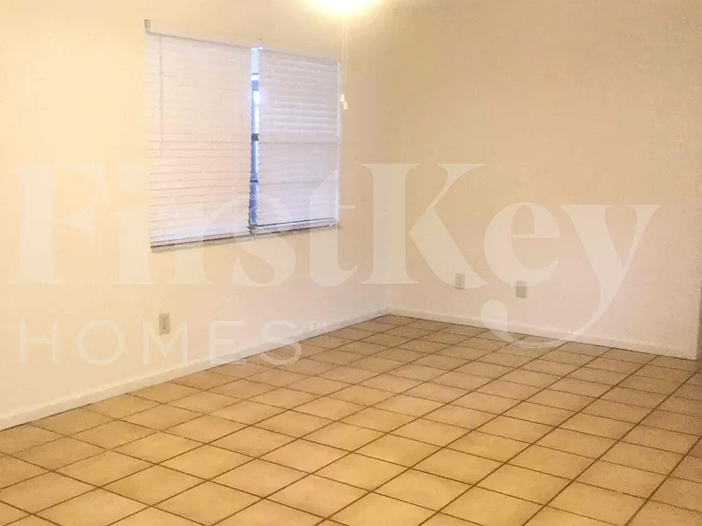 132 Santander Ct — Photo 15