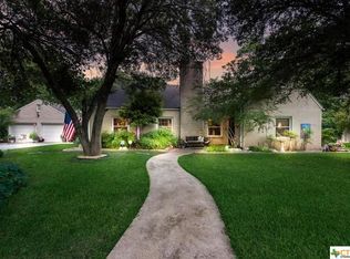 703 N Wall St, Belton, TX 76513