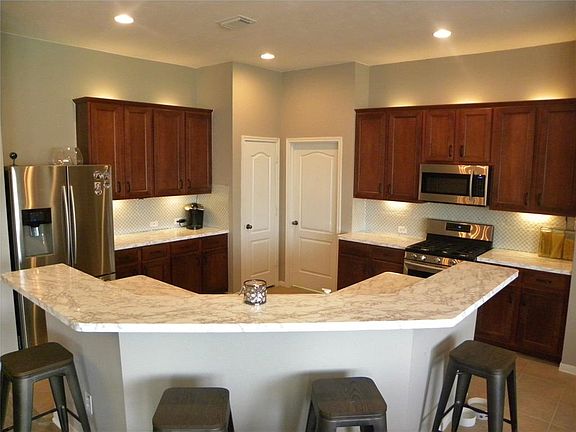 4th image of 17203 Brookhollow Court Dr