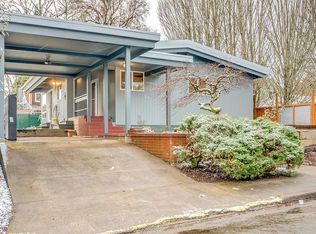 617 NW Alder St, McMinnville, OR 97128