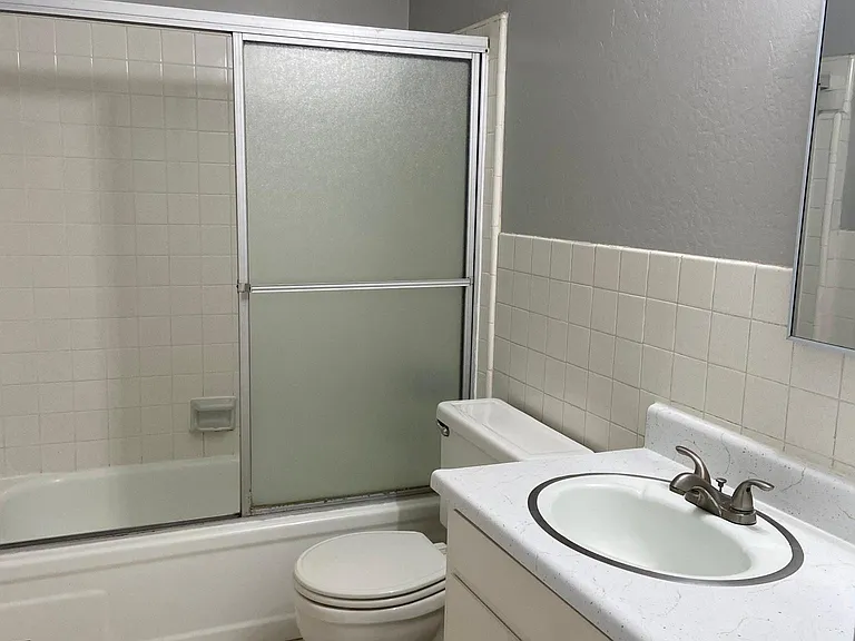 824 Blair Ave #4 — Photo 8