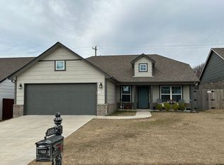 3920 S 12th Pl, Broken Arrow, OK 74011