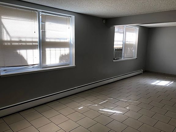 4th image of 1596 Mark Ave APT 4