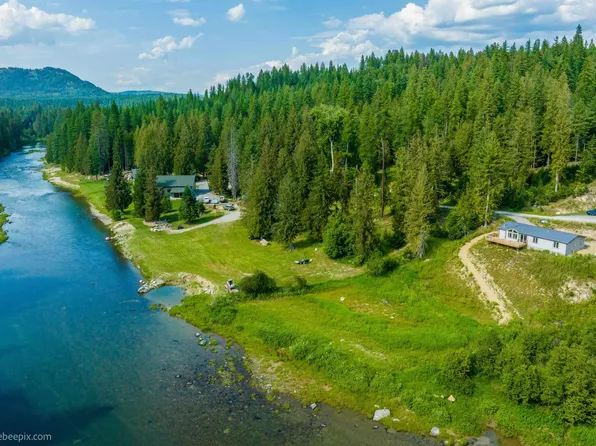 792 Dirks Rd, Priest River, ID 83856