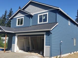 887 Wyam Ct, Cascade Locks, OR 97014
