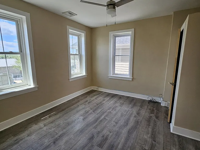 111 N Seton Ave — Photo 19