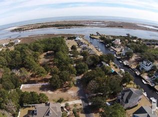 217 Inlet Point Dr, Wilmington, NC 28409