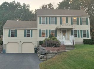 15 Saddlebred Dr, Leominster, MA 01453
