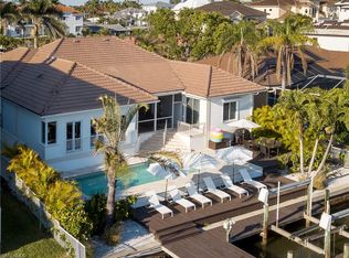 354 Trade Winds Ave, Naples, FL 34108