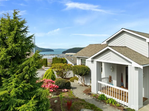 1811 Fife Place, Anacortes, WA 98221