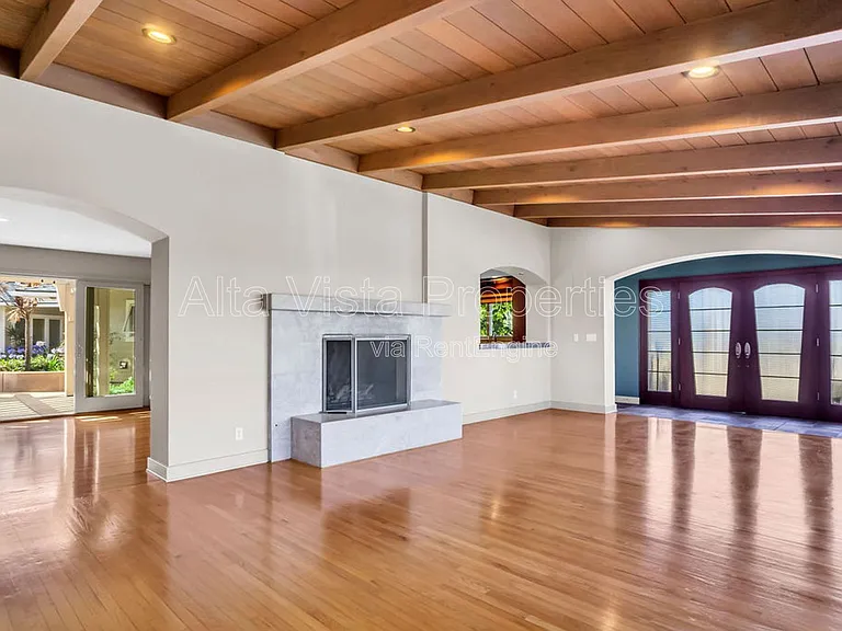 5940 La Jolla Mesa Dr — Photo 4