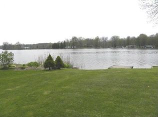 1924 Nichols Rd, Benton Harbor, MI 49022