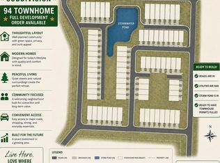 94 E Townhouse Lf, Crestview, FL 32536